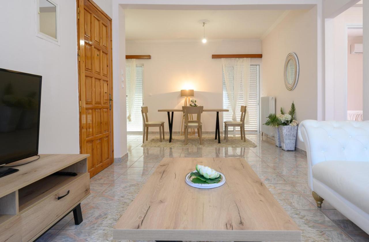 Flower Apartment Preveza Eksteriør bilde